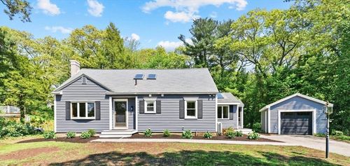 780 Waltham St, Lexington, MA, 02421-7905 | Card Image