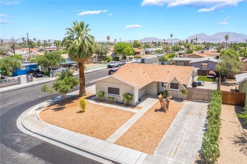 844 N 21st St, Las Vegas, NV, 89101-2262 | Card Image