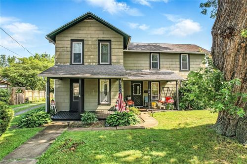 70 Stewart Ave, Greenville, PA, 16125-1928 | Card Image