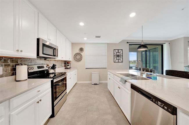 UNIT-101 - 12425 Ghiberti Cir, Condo with 3 bedrooms, 2 bathrooms and null parking in VENICE FL | Image 14