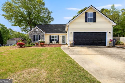 15 Freeman Ct, Covington, GA, 30016-8950 | Card Image