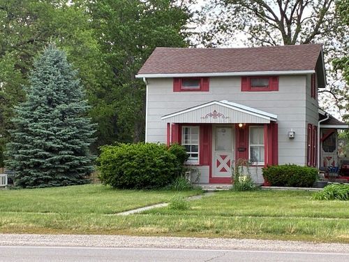 704 W Grant Hwy, Marengo, IL, 60152-3078 | Card Image