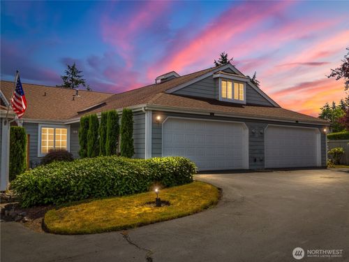 38e-6020 N Highlands Pkwy, Tacoma, WA, 98406-2154 | Card Image