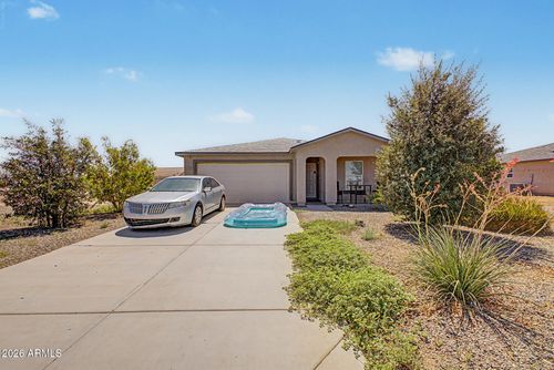 14147 S Vera Cruz Rd, Arizona City, AZ, 85123-8316 | Card Image