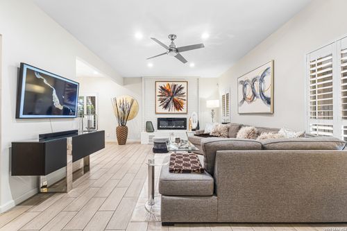 a-11-7731 Broadway, San Antonio, TX, 78209 | Card Image