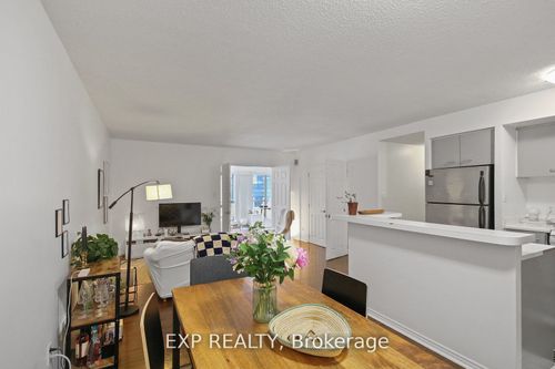 808-25 The Esplanade, Toronto, ON, M5E1W5 | Card Image