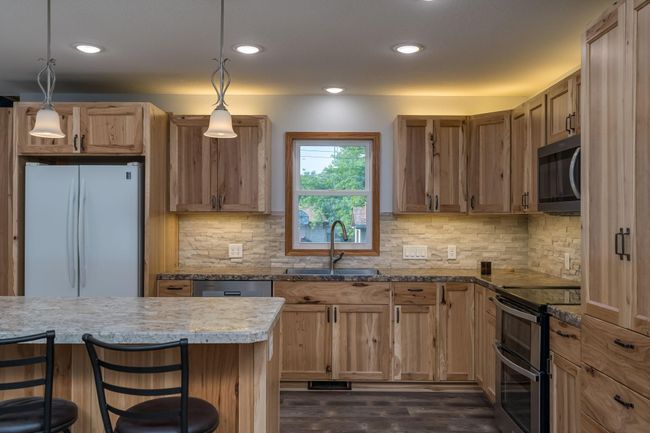 830 Woodland Dr-15.jpg | Image 10