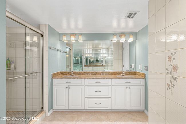A701 - 5635 Highway A1a, Condo with 3 bedrooms, 3 bathrooms and null parking in Melbourne Beach FL | Image 34