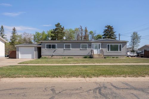 5410 51 Avenue, Daysland, AB, T0B1A0 | Card Image