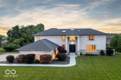 962 Westview Point Drive, House other with 4 bedrooms, 4 bathrooms and null parking in Columbus IN | Image 1