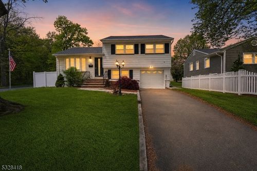 92 Cornell Ave, Rahway, NJ, 07065-2230 | Card Image