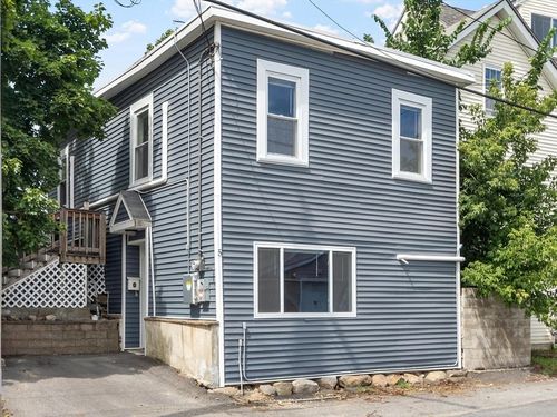 5 Mulberry St, Haverhill, MA, 01830-3914 | Card Image