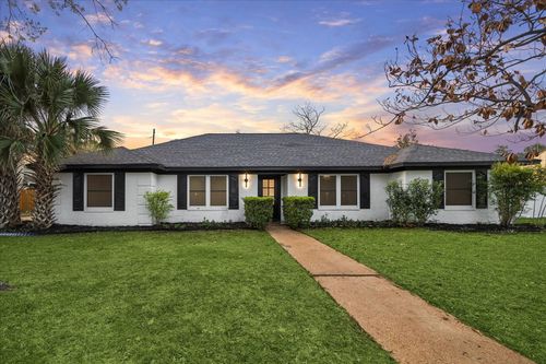 210 Weeping Oak Ln, Spring, TX, 77388-5966 | Card Image