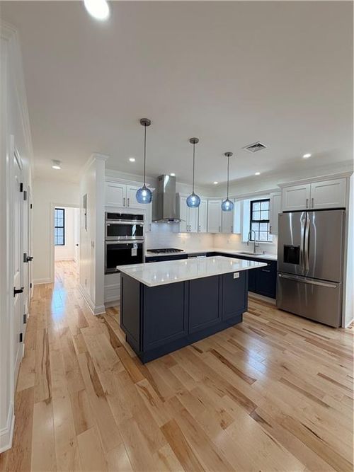 1-550 Jamaica Ave, Brooklyn, NY, 11208-1120 | Card Image