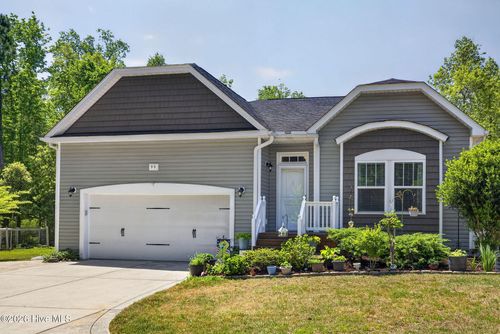 99 Thomas Ln, Hampstead, NC, 28443-5600 | Card Image