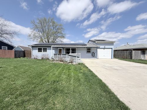 34W836 N James Drive, St. Charles, IL, 60174 | Card Image