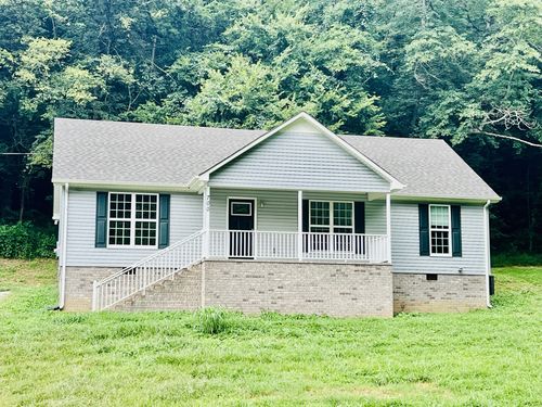 700 Bunker Hill Rd, Pulaski, TN, 38478-7324 | Card Image
