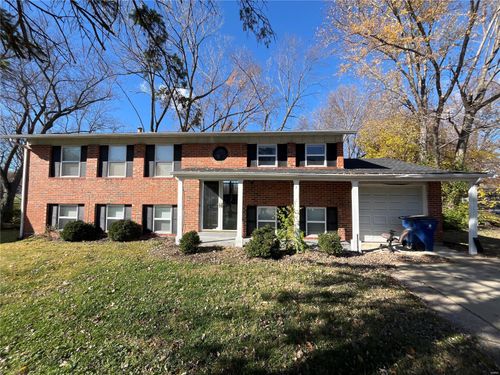 5 Beavertail Court, Florissant, MO, 63033 | Card Image