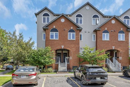 295-29 Jardin Private E, Manor Park - Cardinal Glen and Area, ON, K1K2V6 | Card Image