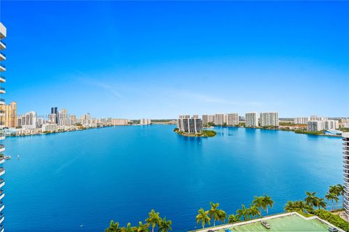 apt-2405-19101 Mystic Pointe Dr, Aventura, FL, 33180-4521 | Card Image