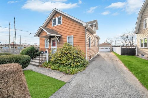 2152 Milburn Ave, North Baldwin, NY, 11510-2961 | Card Image