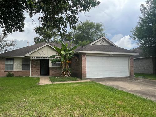 343 Elder Vista Dr, Webster, TX, 77598-2540 | Card Image