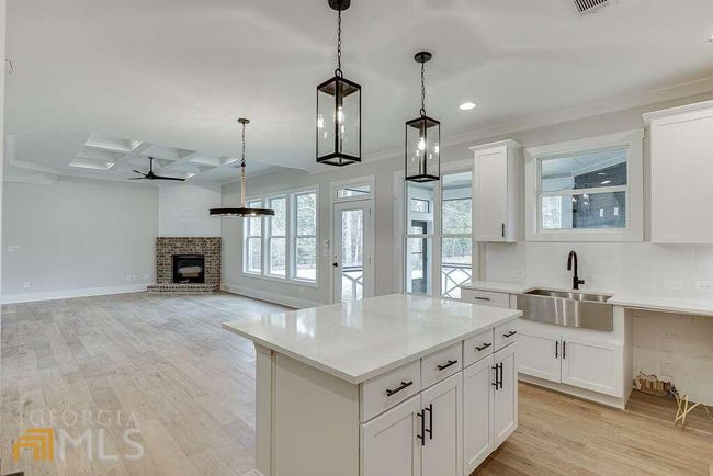 7030 Majors Rd, House other with 5 bedrooms, 3 bathrooms and 4 parking in Cumming GA | Image 22