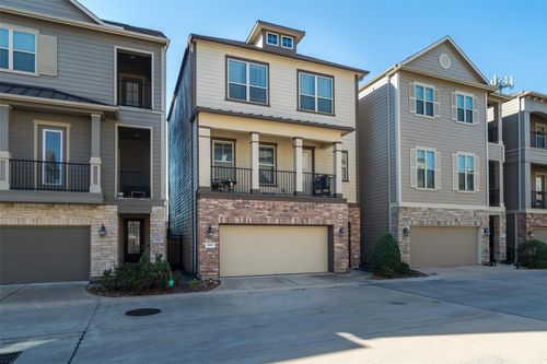 8917 Wind Springs Dr, Houston, TX, 77080-7597 | Card Image