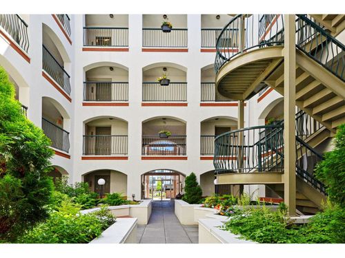303-3174 Gladwin Road, Abbotsford, BC, V2T5T5 | Card Image