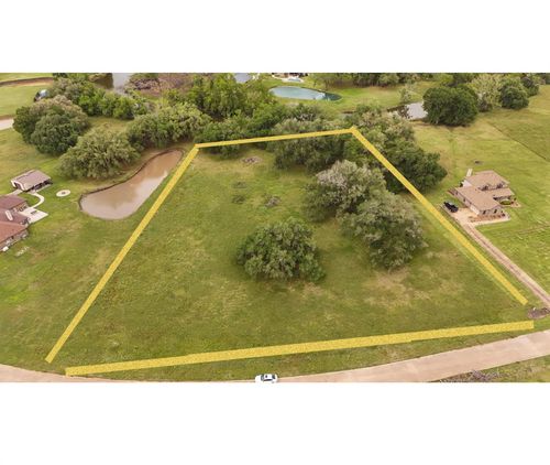 1207 Mill Rd, Angleton, TX, 77515-7392 | Card Image