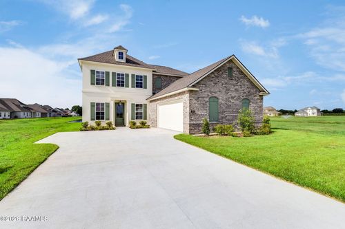 107 Canehaven Blvd, Youngsville, LA, 70592-4508 | Card Image