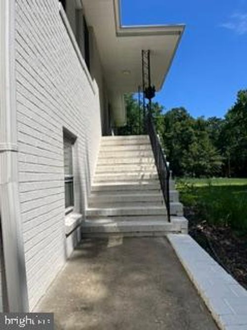 105 Penn Lyle Rd, PRINCETON JUNCTION, NJ, 08550-1801 | Card Image