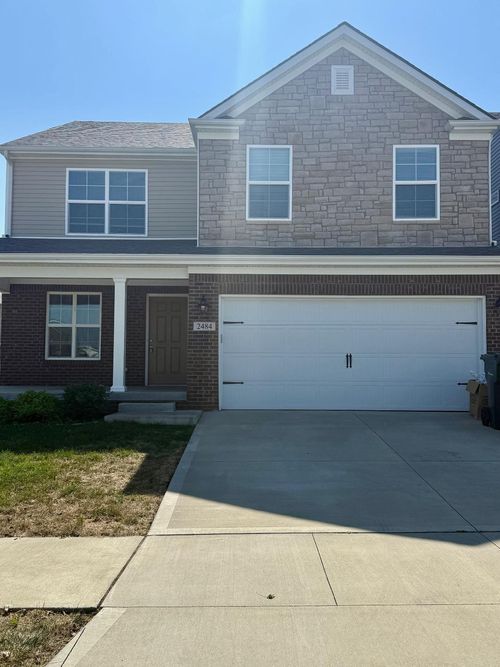 2484 Feathersound Way, Lexington, KY, 40511-8582 | Card Image