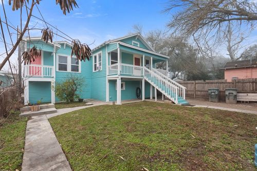 4726 Avenue R 1/2, Galveston, TX, 77551-5626 | Card Image