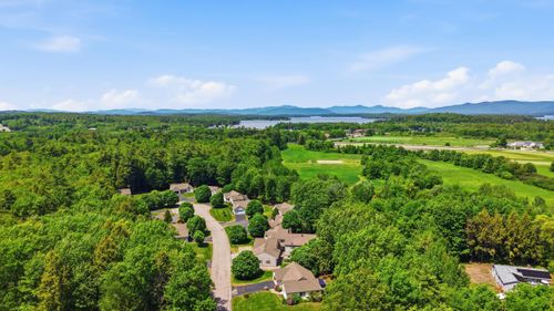 15-31 Henderson Rd, Gilford, NH, 03249-7503 | Card Image