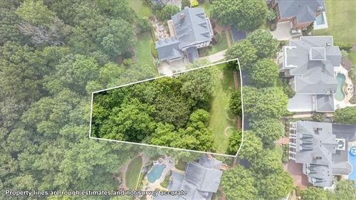 3119 W Addison Dr, Alpharetta, GA, 30022-1827 | Card Image