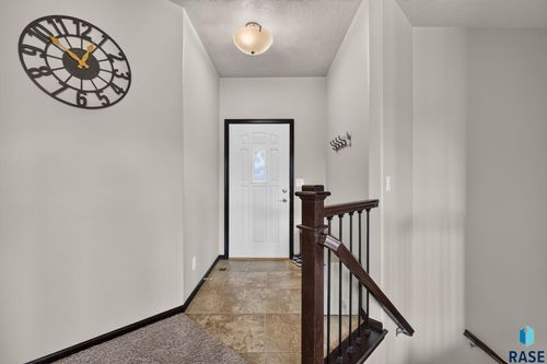 606 Marie Dr Drive, Harrisburg, SD, 57032 | Card Image