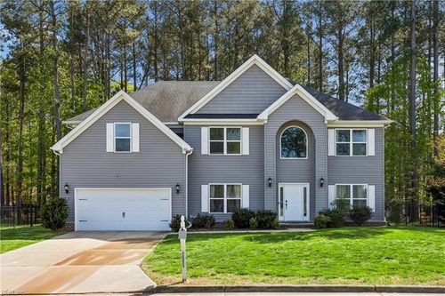 602 Westminster Reach, Smithfield, VA, 23430-6272 | Card Image