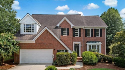 1601 Wenchelsa Rd, Greensboro, NC, 27410-3539 | Card Image