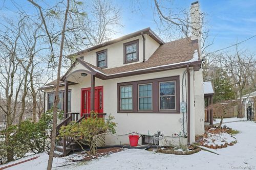 32 Lynwood Rd, Scarsdale, NY, 10583-3607 | Card Image