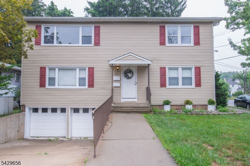b-64 Lorraine Ter, Boonton Twp, NJ, 07005-1240 | Card Image