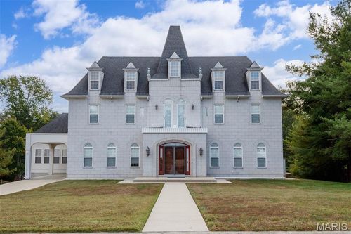 12 Clearlake Dr, Centralia, IL, 62801-3720 | Card Image