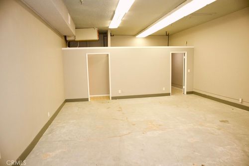 2325 Palos Verdes Dr W, Palos Verdes Estates, CA, 90274-2751 | Card Image