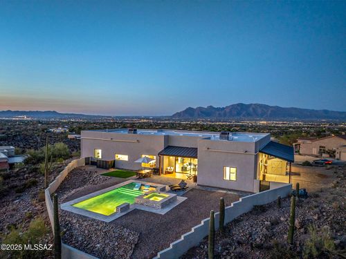 1907 N El Moraga Dr, Tucson, AZ, 85745-9070 | Card Image