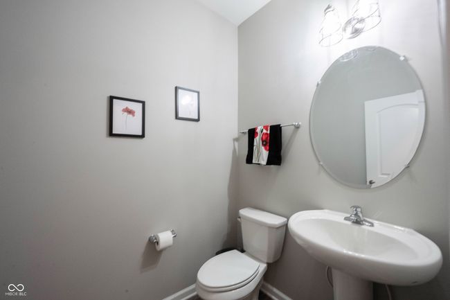 9770 Blue Violet Dr, Condo with 3 bedrooms, 3 bathrooms and null parking in Noblesville IN | Image 15