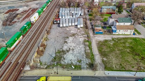 352 59th St, CHICAGO, IL, 60621-3366 | Card Image