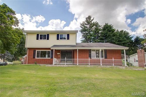 1513 Colonial Dr, Godfrey, IL, 62035-1362 | Card Image