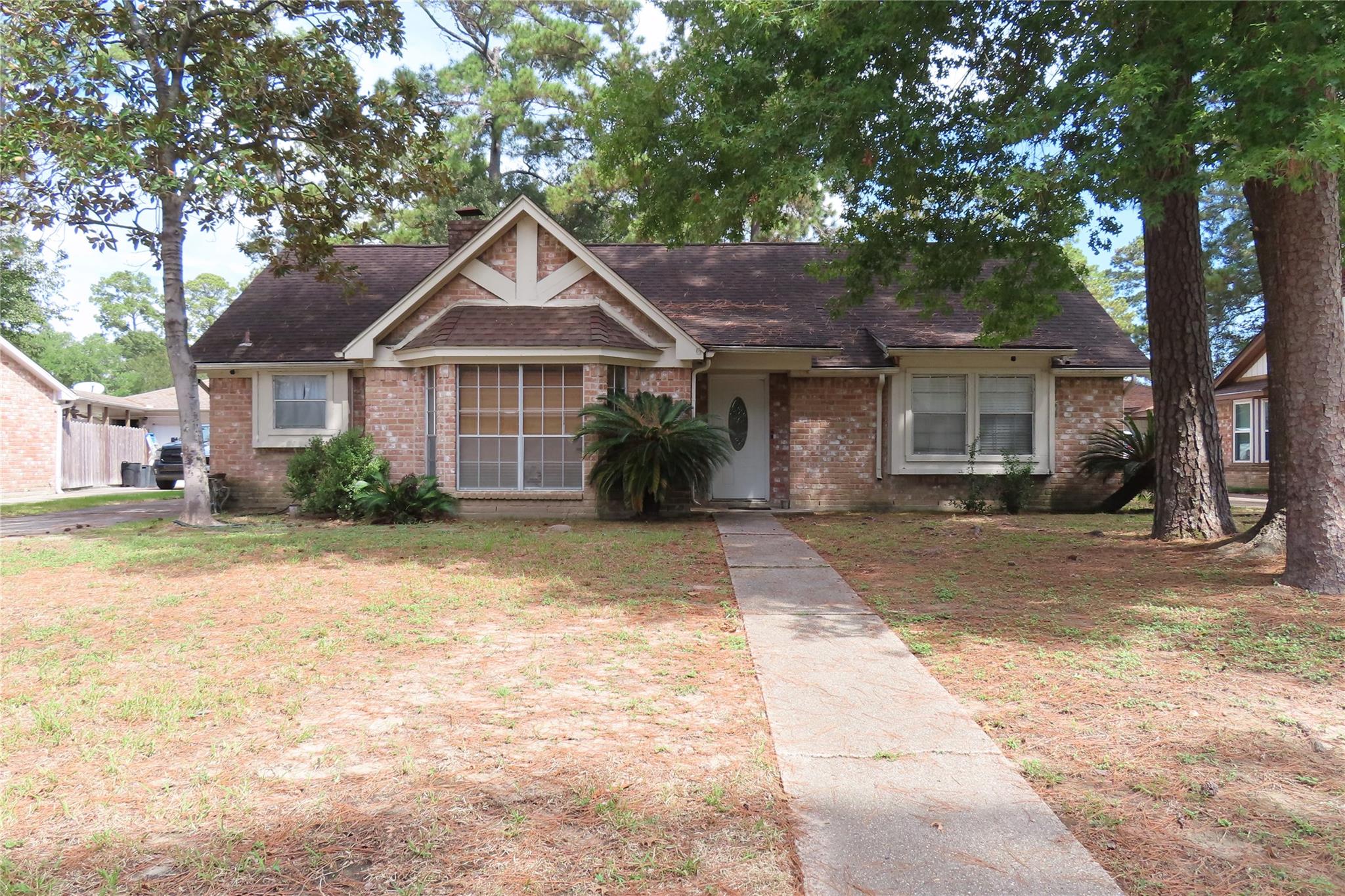25318 Long Hill Ln, Pending in Spring - eXp Realty