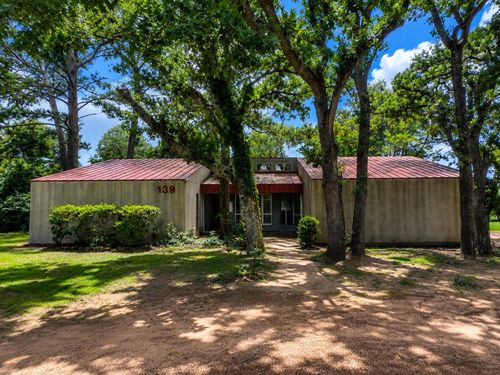 139 Zubicek Rd, Cat Spring, TX, 78933-5176 | Card Image