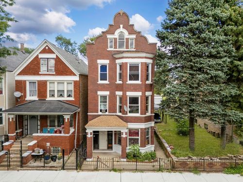 5013 S Bishop St, Chicago, IL, 60609-4952 | Card Image
